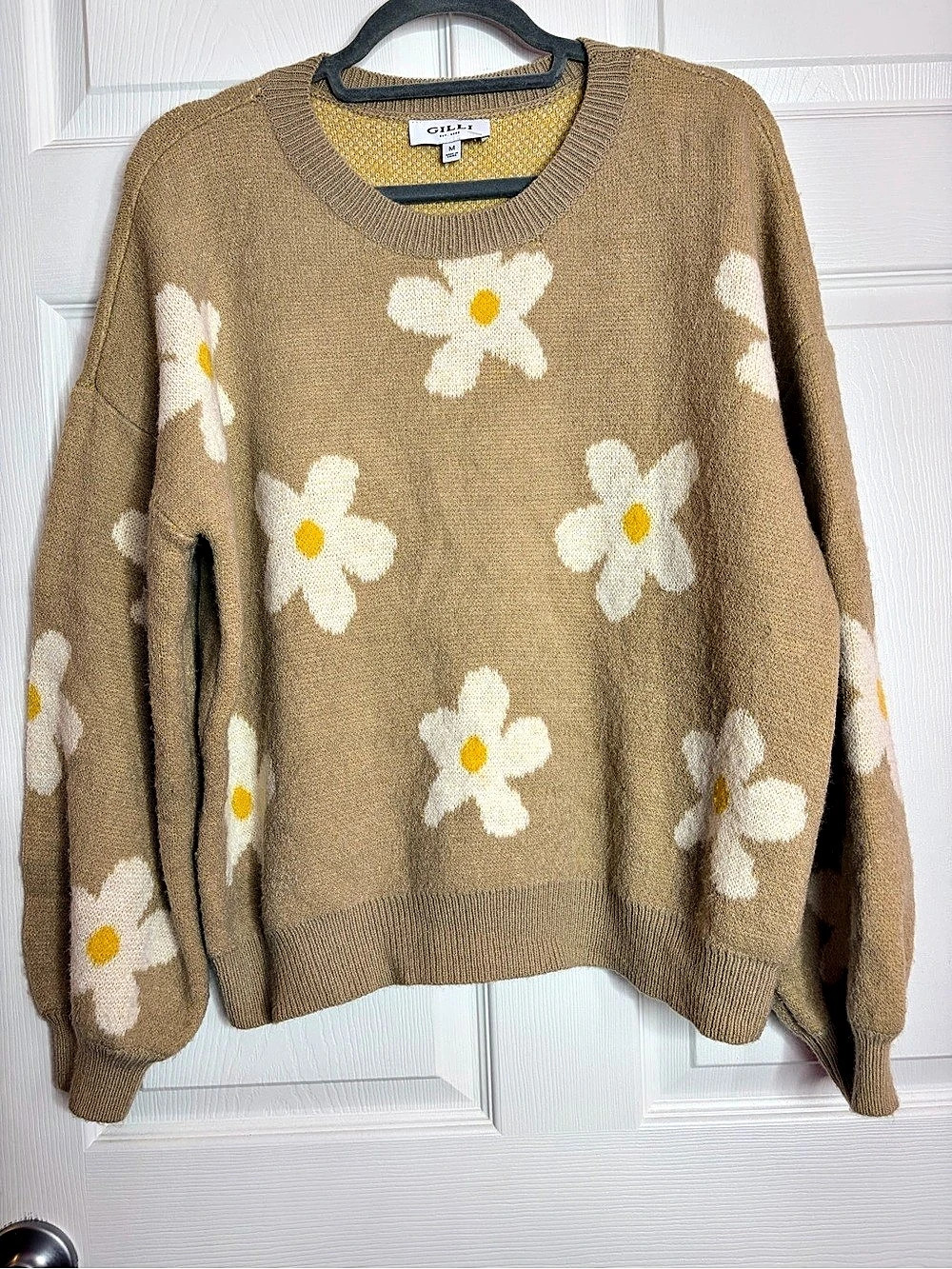 GILLI Daisy Floral Crewneck Sweater Tan Ivory Yellow Size M